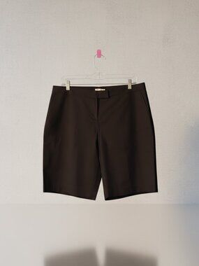 New Metro 7 Bermuda Dress Shorts - Size 10 Black